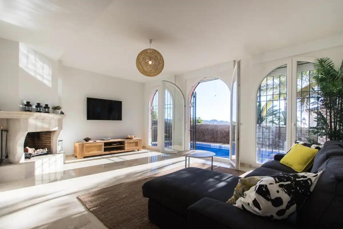 Asia Gardens Villa With Private Pool In Benidorm Кала де Финестрат Екстериор снимка